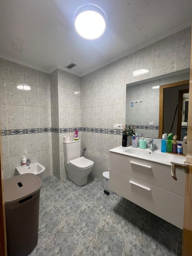 Hotel Habitacion Privada En Piso Compartido Valencie Exteriér fotografie
