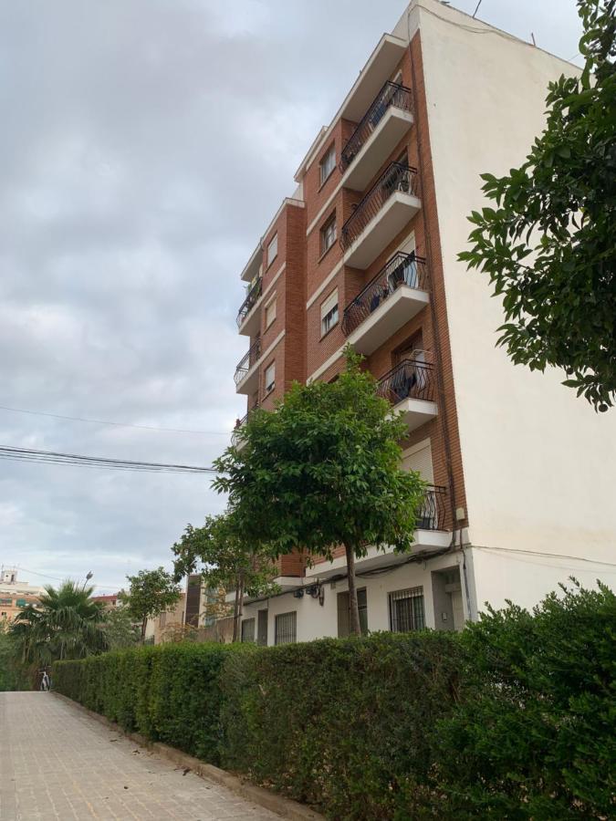 Hotel Habitacion Privada En Piso Compartido Valencie Exteriér fotografie