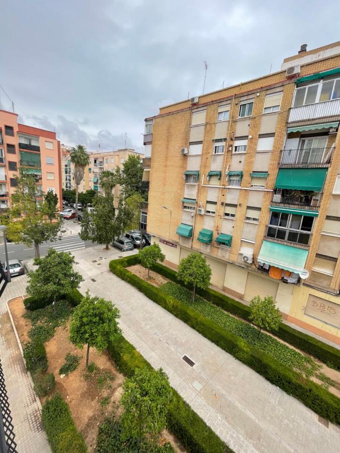 Hotel Habitacion Privada En Piso Compartido Valencie Exteriér fotografie